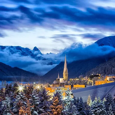 Central Sporthotel Davos מלון 4*