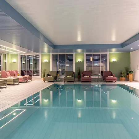 Central Sporthotel Davos 4*