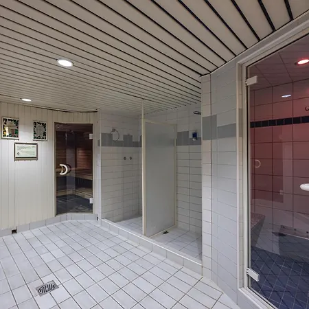 מלון Central Sporthotel Davos 4*