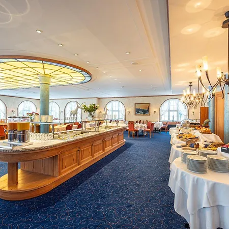 Central Sporthotel Davos Hotel 4*