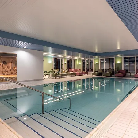 מלון Central Sporthotel Davos 4*