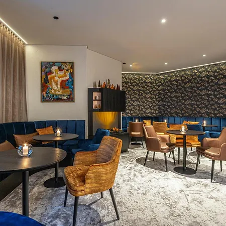 Hotel Central Sporthotel Davos 4*