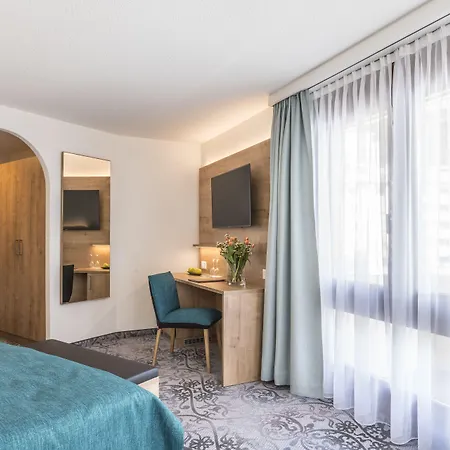 Hotel Central Sporthotel Davos 4*