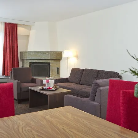 Central Sporthotel Davos מלון