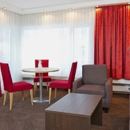 מלון Central Sporthotel Davos 4*